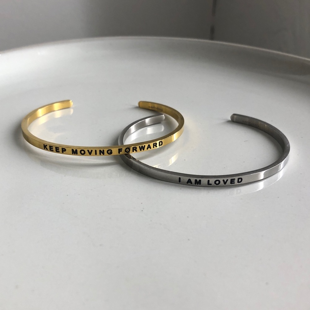 Mantra Bands perfect condition